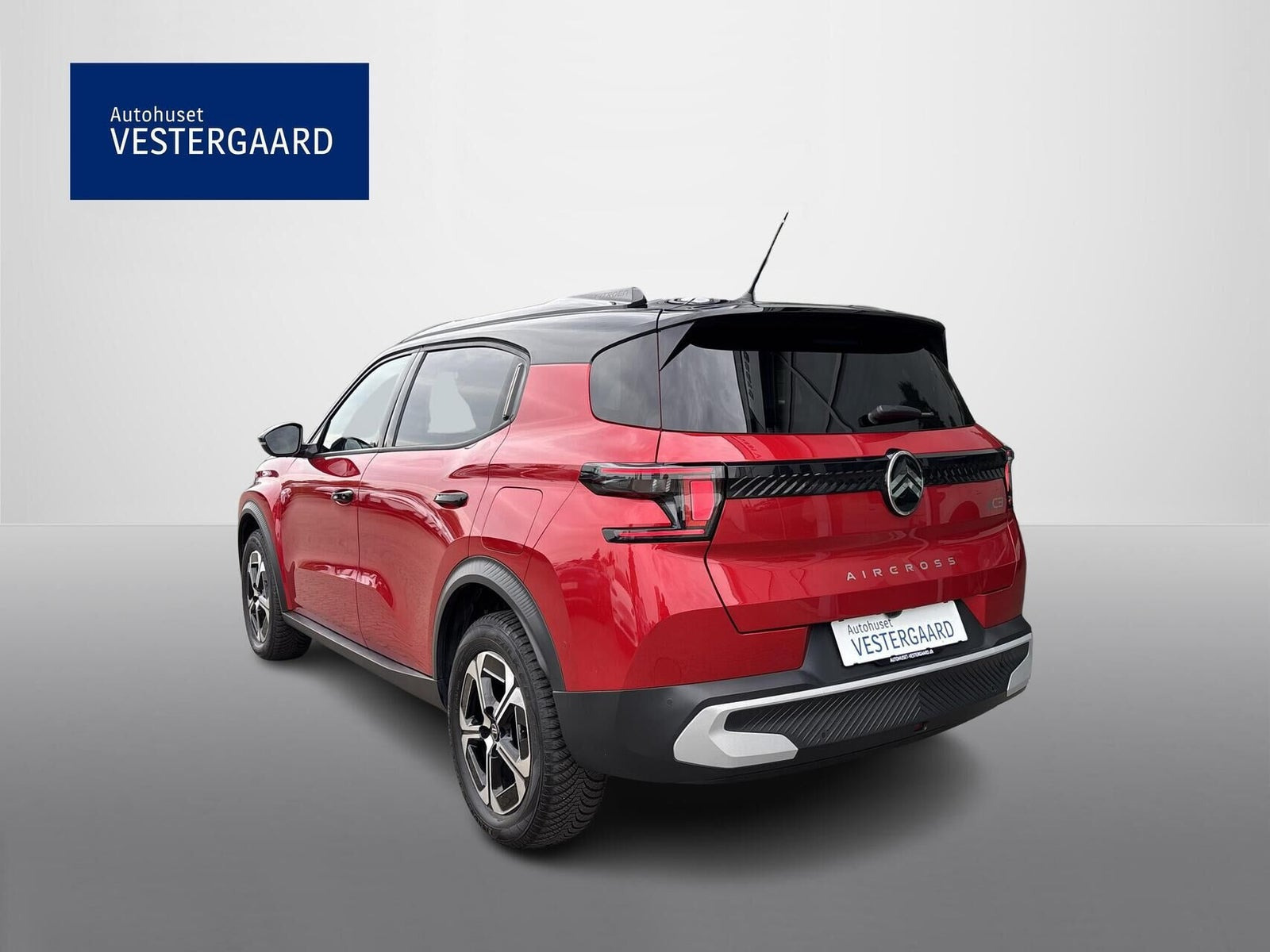 Rød Citroën e-C3 Aircross fra 2025