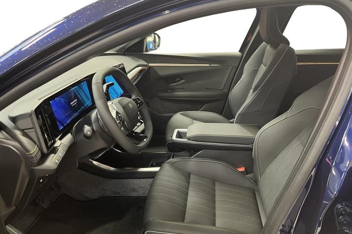 Blå Renault Scenic E-Tech fra 2026