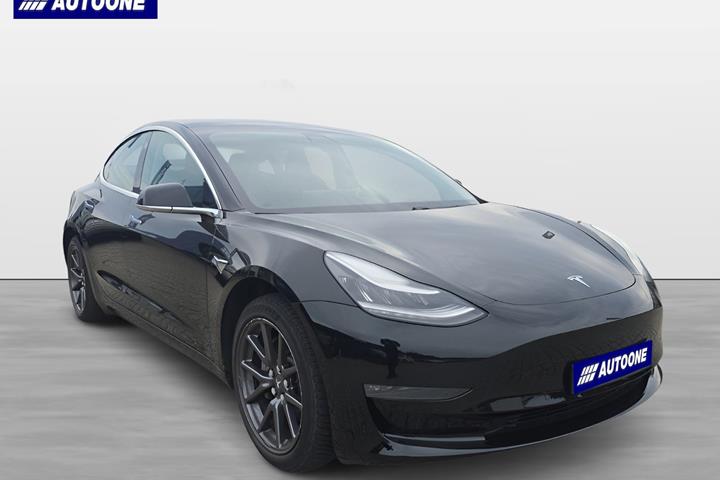 Sort Tesla Model 3 fra 2019