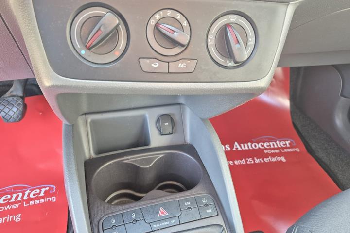 Grå Seat Ibiza fra 2011