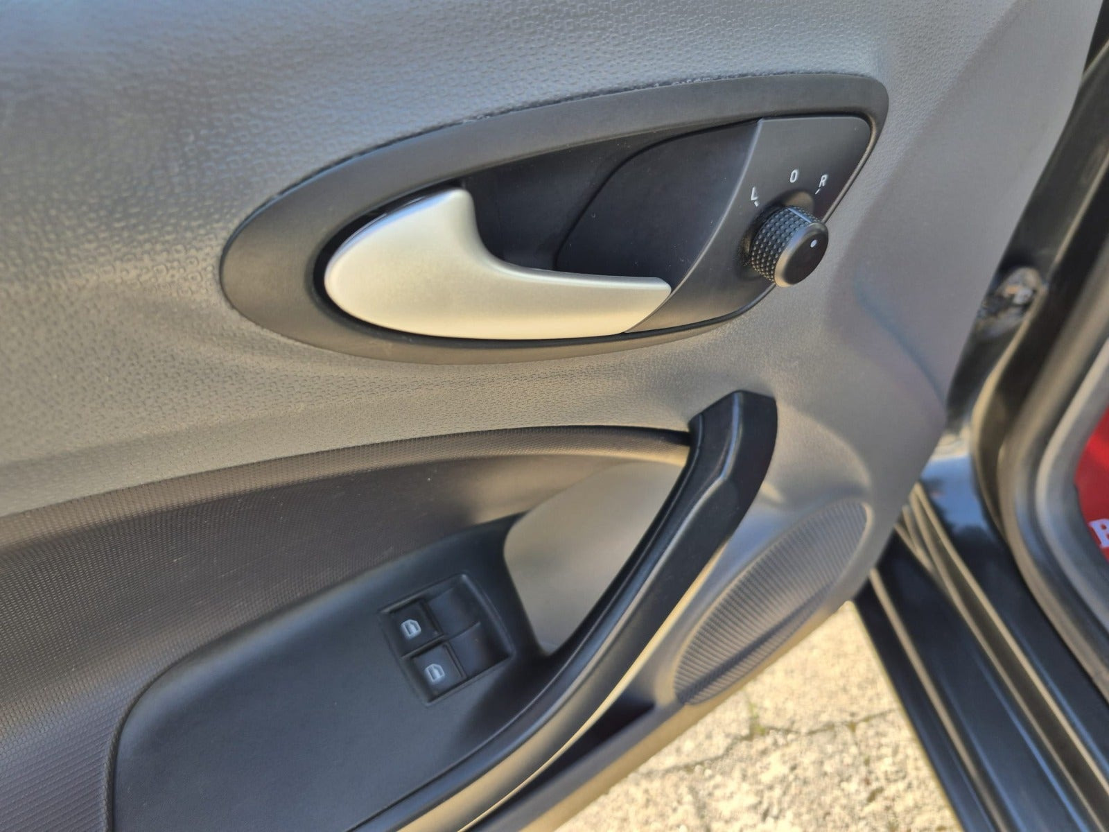 Grå Seat Ibiza fra 2011