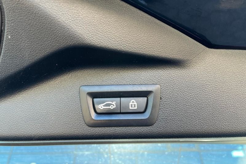 Sort BMW X5 fra 2022