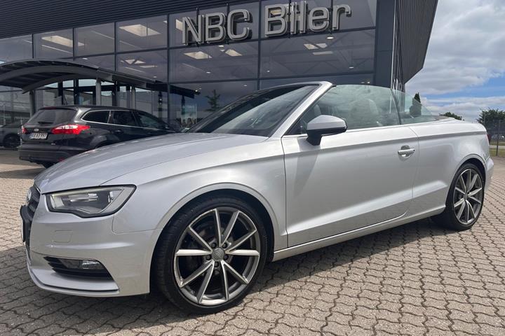 Sølv Audi A3 fra 2014