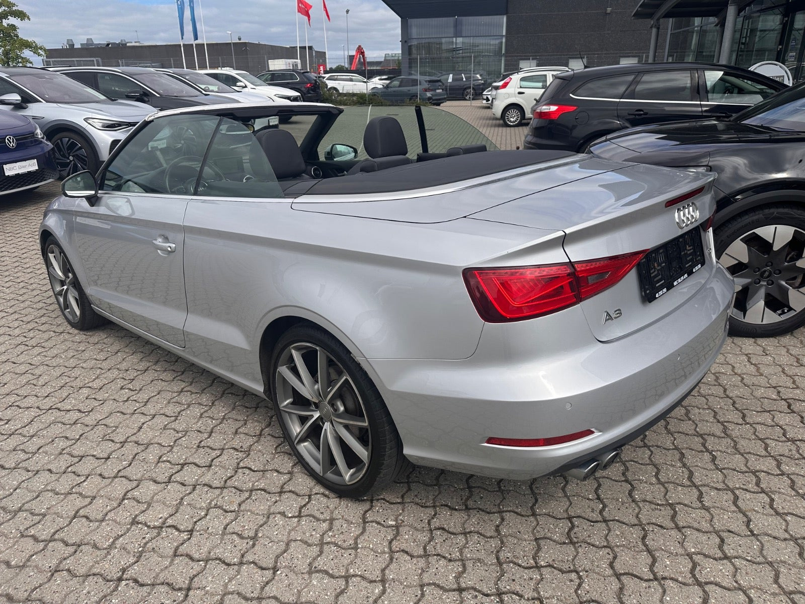 Sølv Audi A3 fra 2014