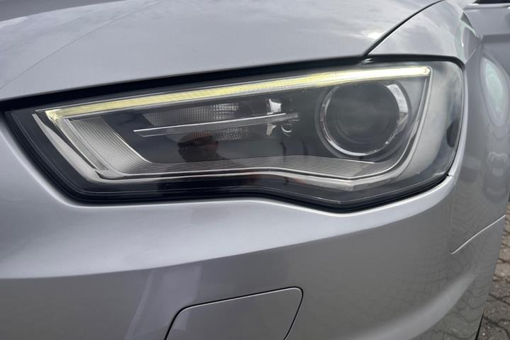 Sølv Audi A3 fra 2014
