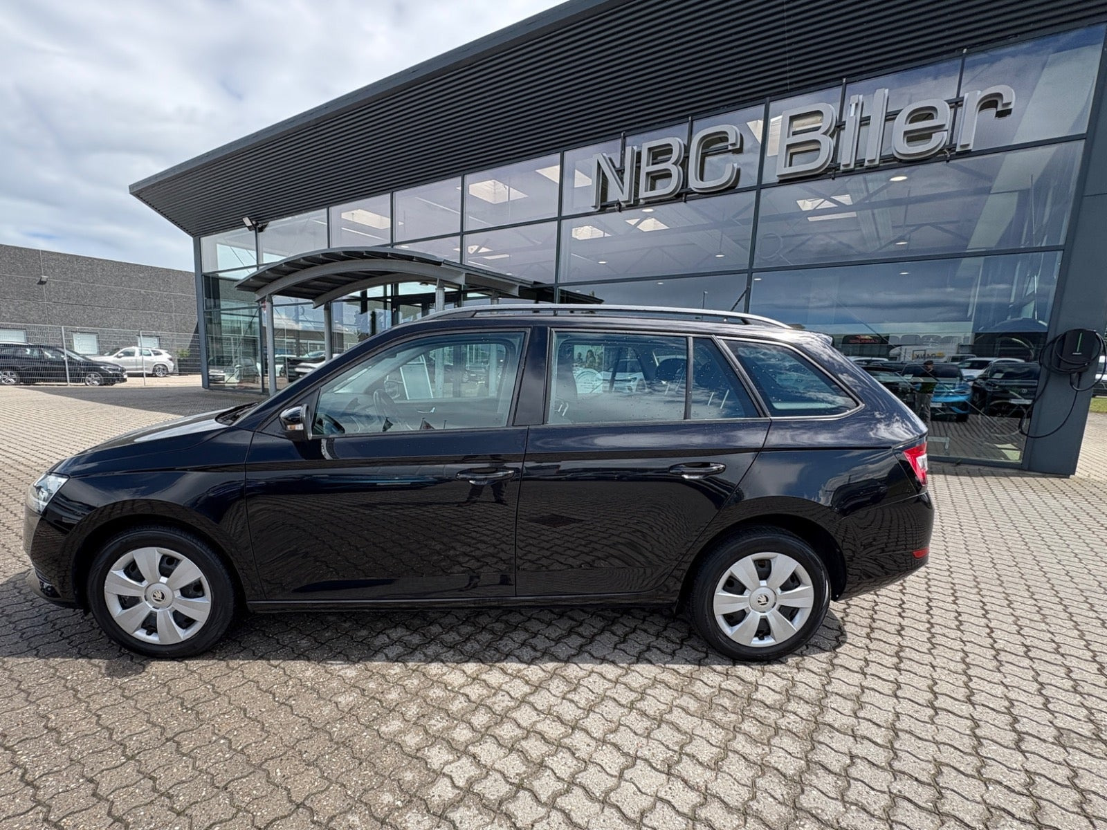 Sort Skoda Fabia fra 2019
