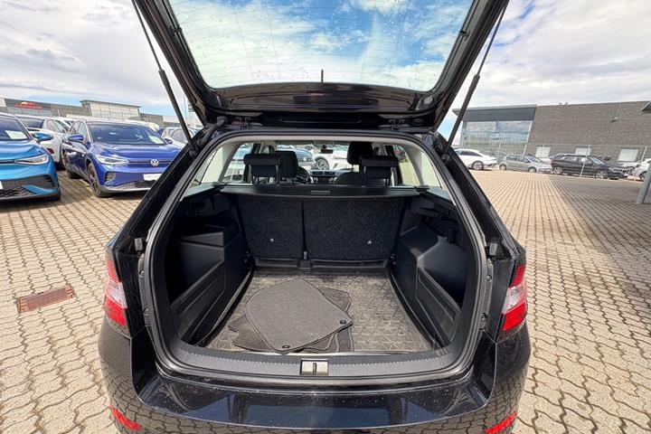 Sort Skoda Fabia fra 2019
