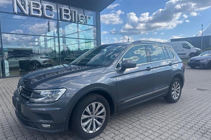 Grå VW Tiguan fra 2018
