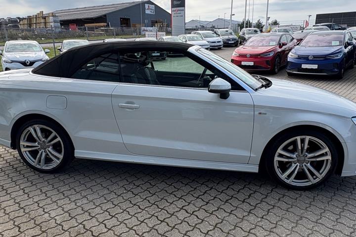 Hvid Audi A3 fra 2020
