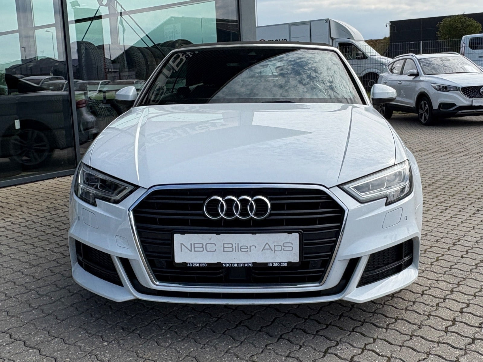 Hvid Audi A3 fra 2020