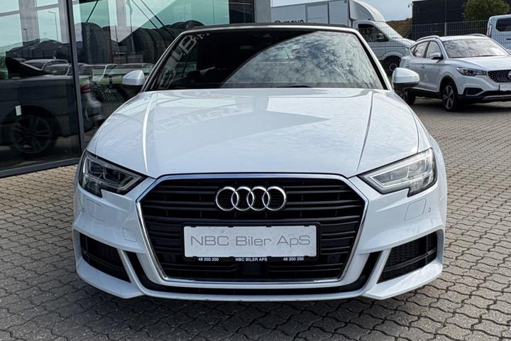 Hvid Audi A3 fra 2020