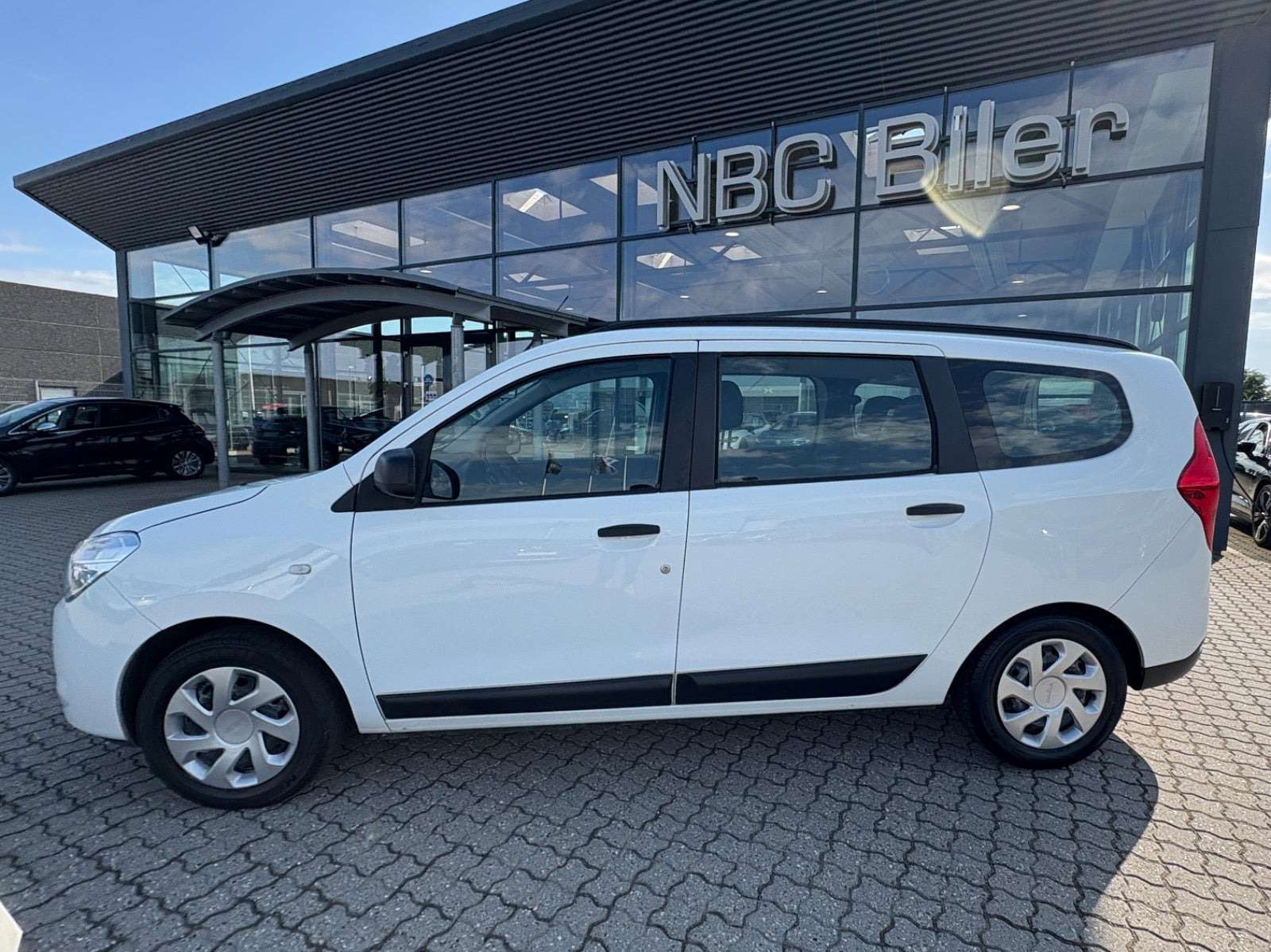 undefined Dacia Lodgy fra 2021
