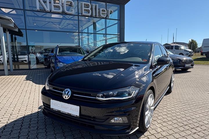 Sort VW Polo fra 2020
