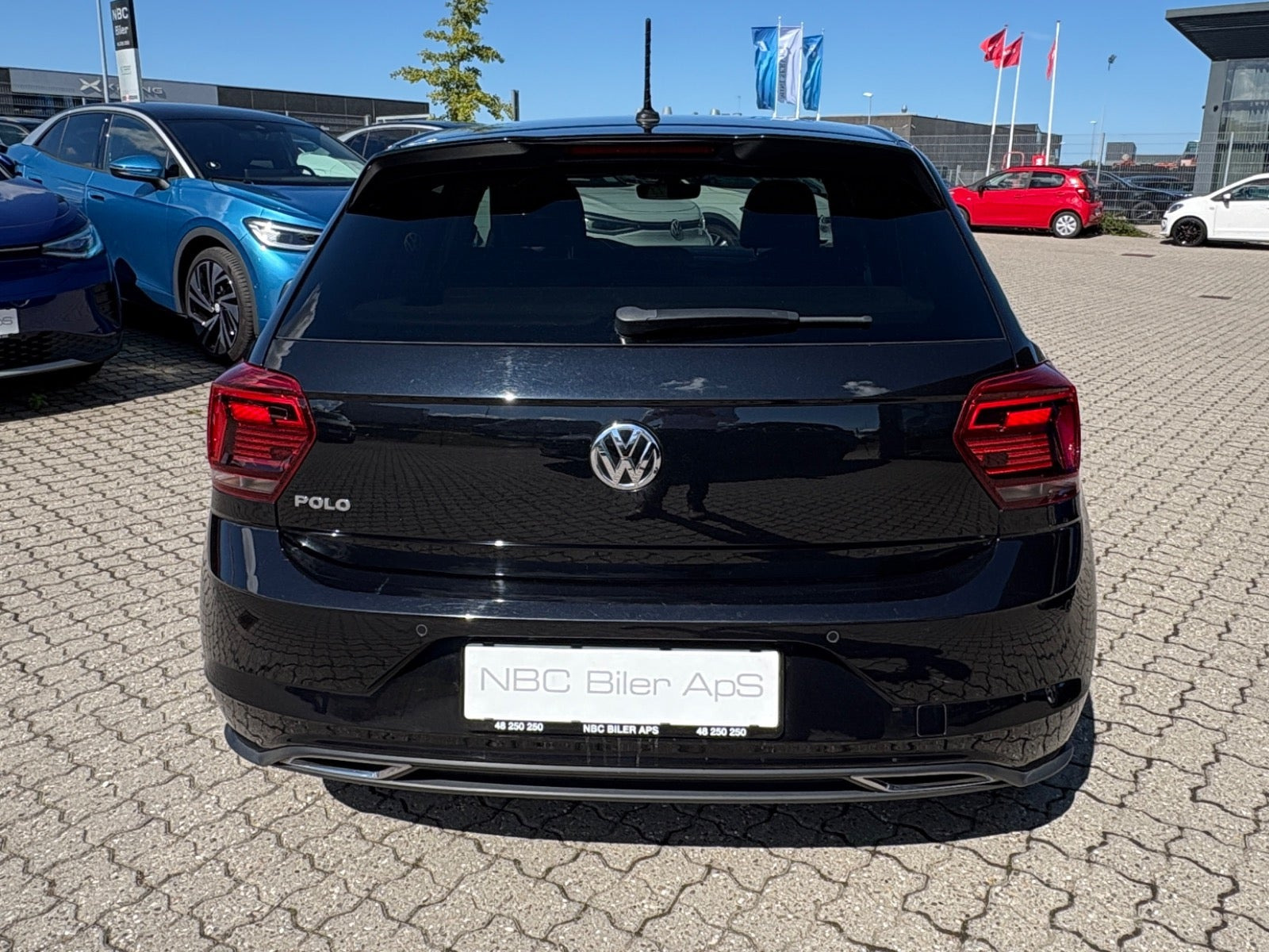 Sort VW Polo fra 2020