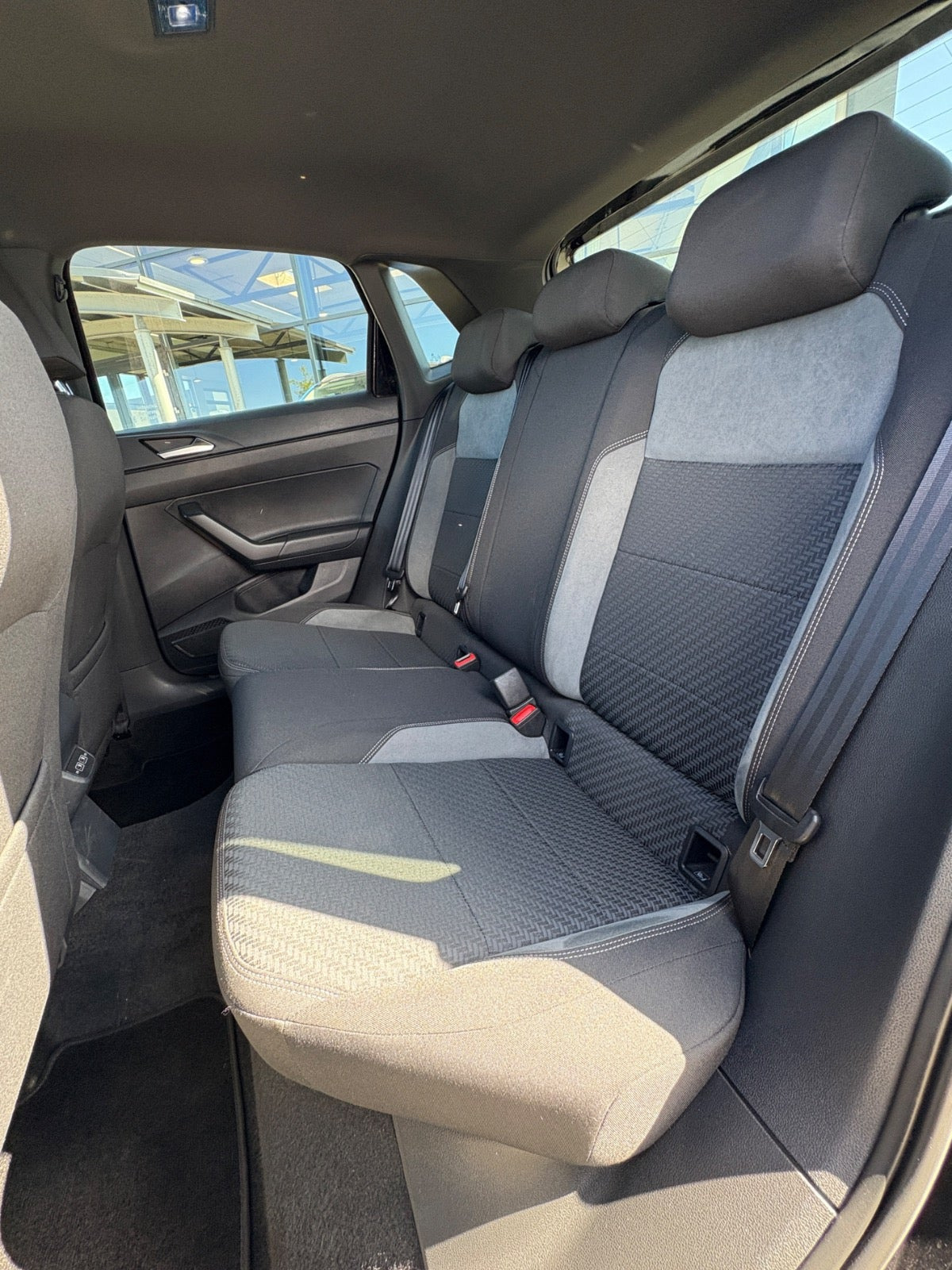 Sort VW Polo fra 2020