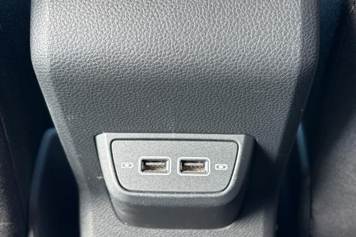 Sort VW Polo fra 2020