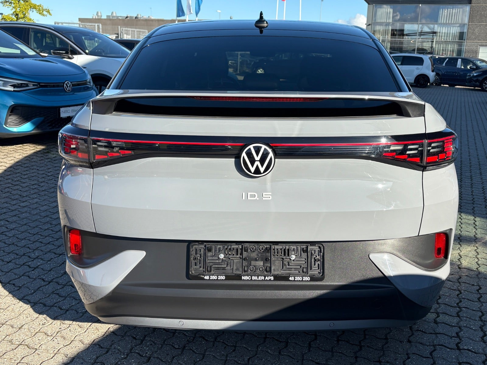Grå VW ID.5 fra 2023