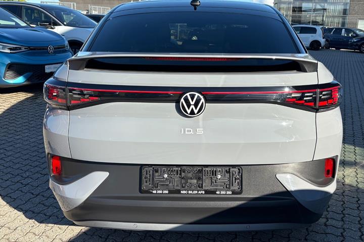 Grå VW ID.5 fra 2023