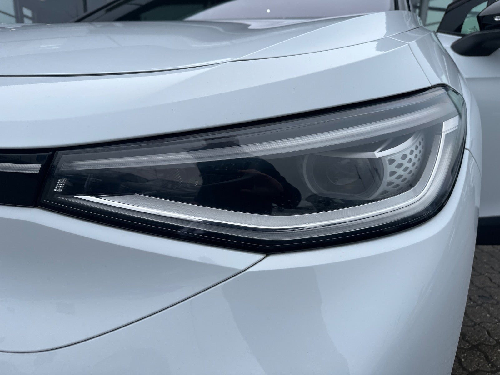 Hvid VW ID.4 fra 2021