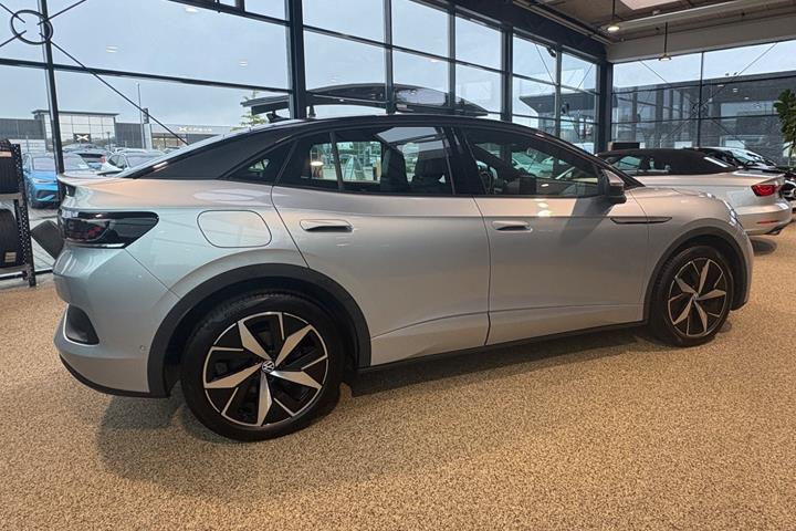 Sølv VW ID.5 fra 2022