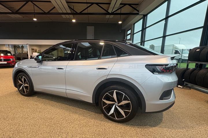 Sølv VW ID.5 fra 2022