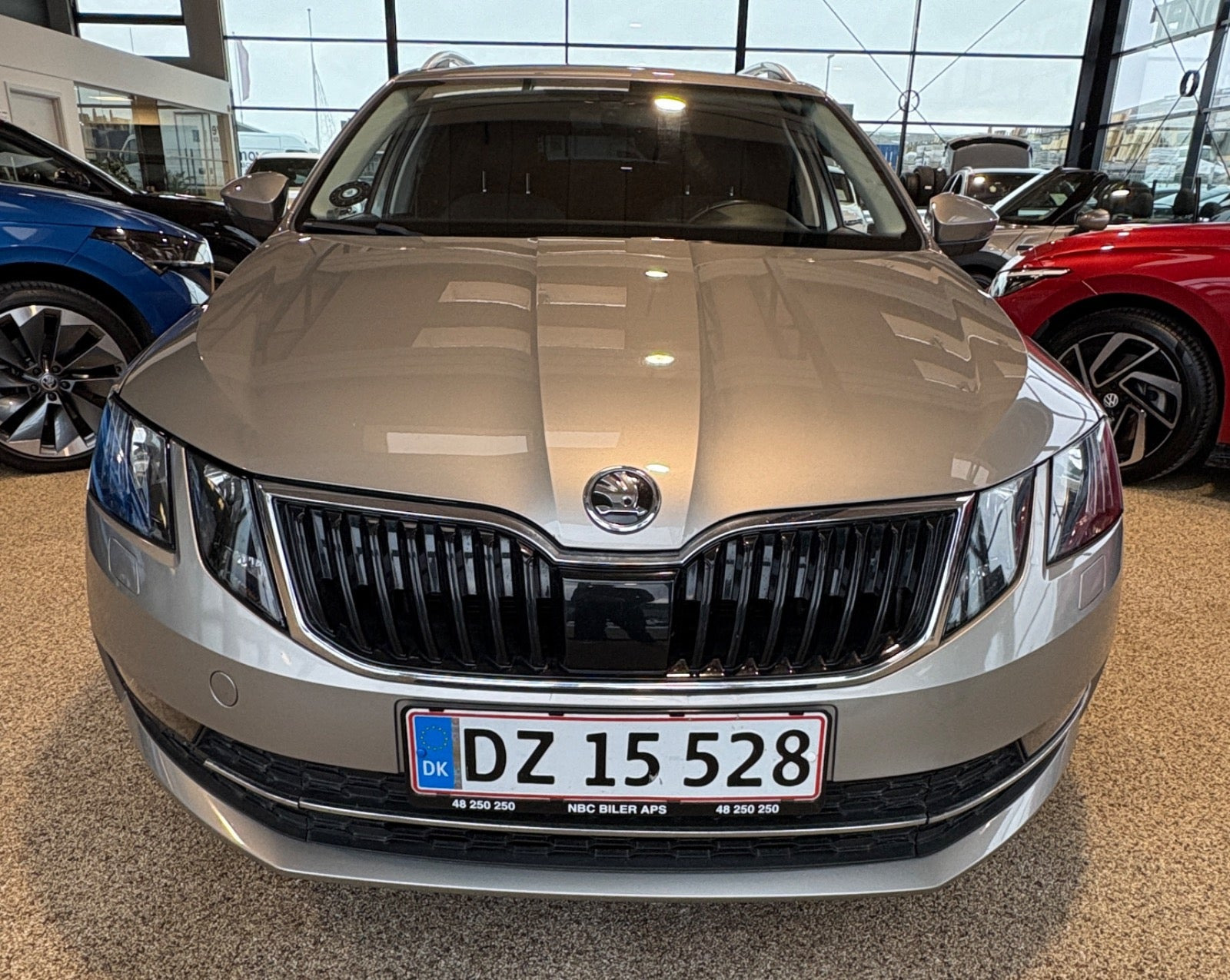 Sølv Skoda Octavia fra 2017