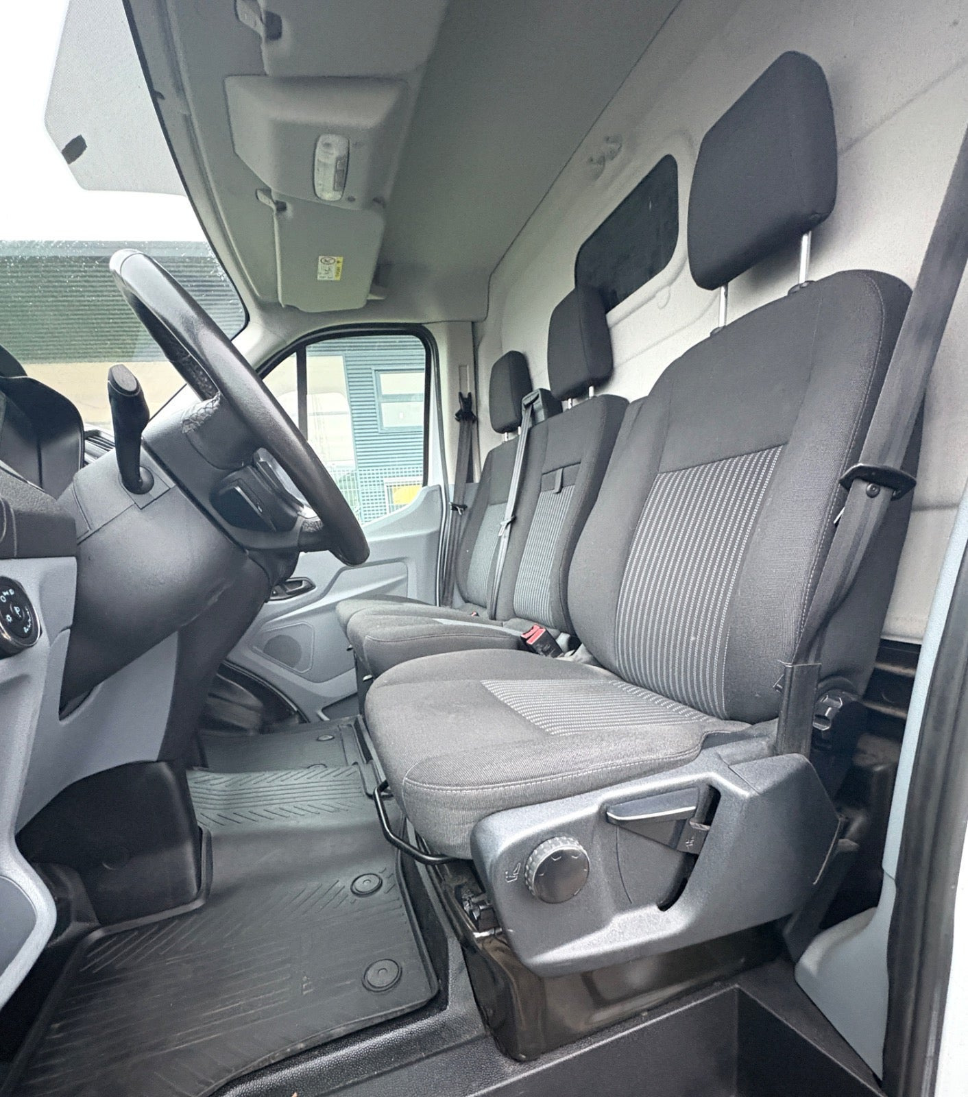 Hvid Ford Transit Custom 310 L2 fra 2018