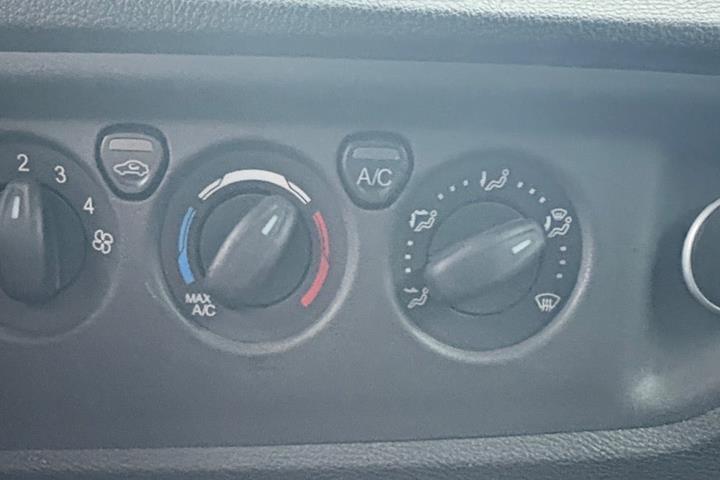 Hvid Ford Transit Custom 310 L2 fra 2018