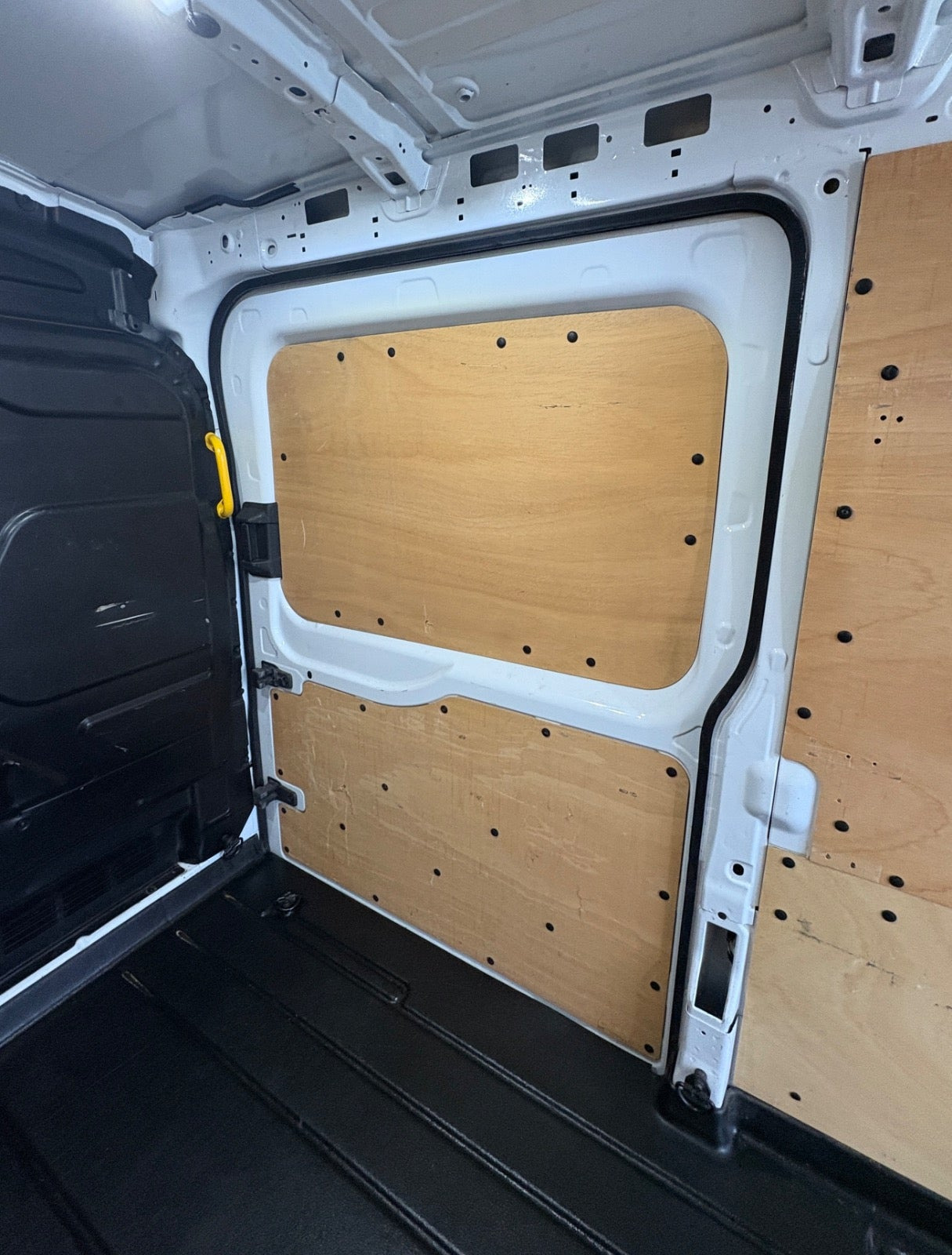 Hvid Ford Transit Custom 310 L2 fra 2018
