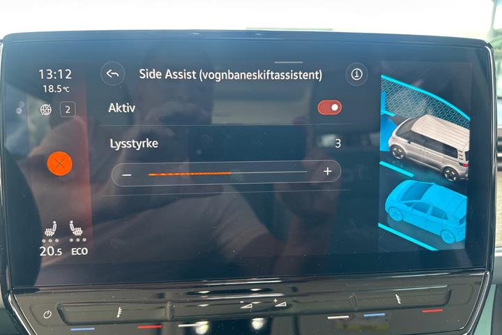 Grøn VW ID.Buzz fra 2023