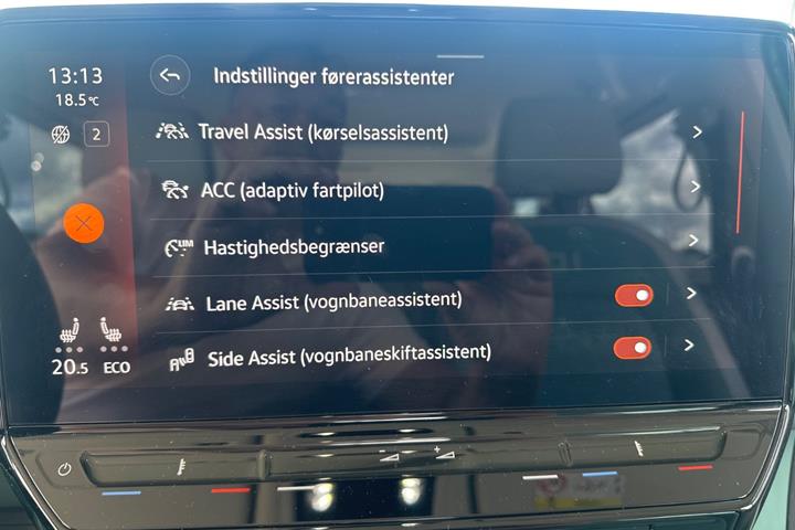 Grøn VW ID.Buzz fra 2023