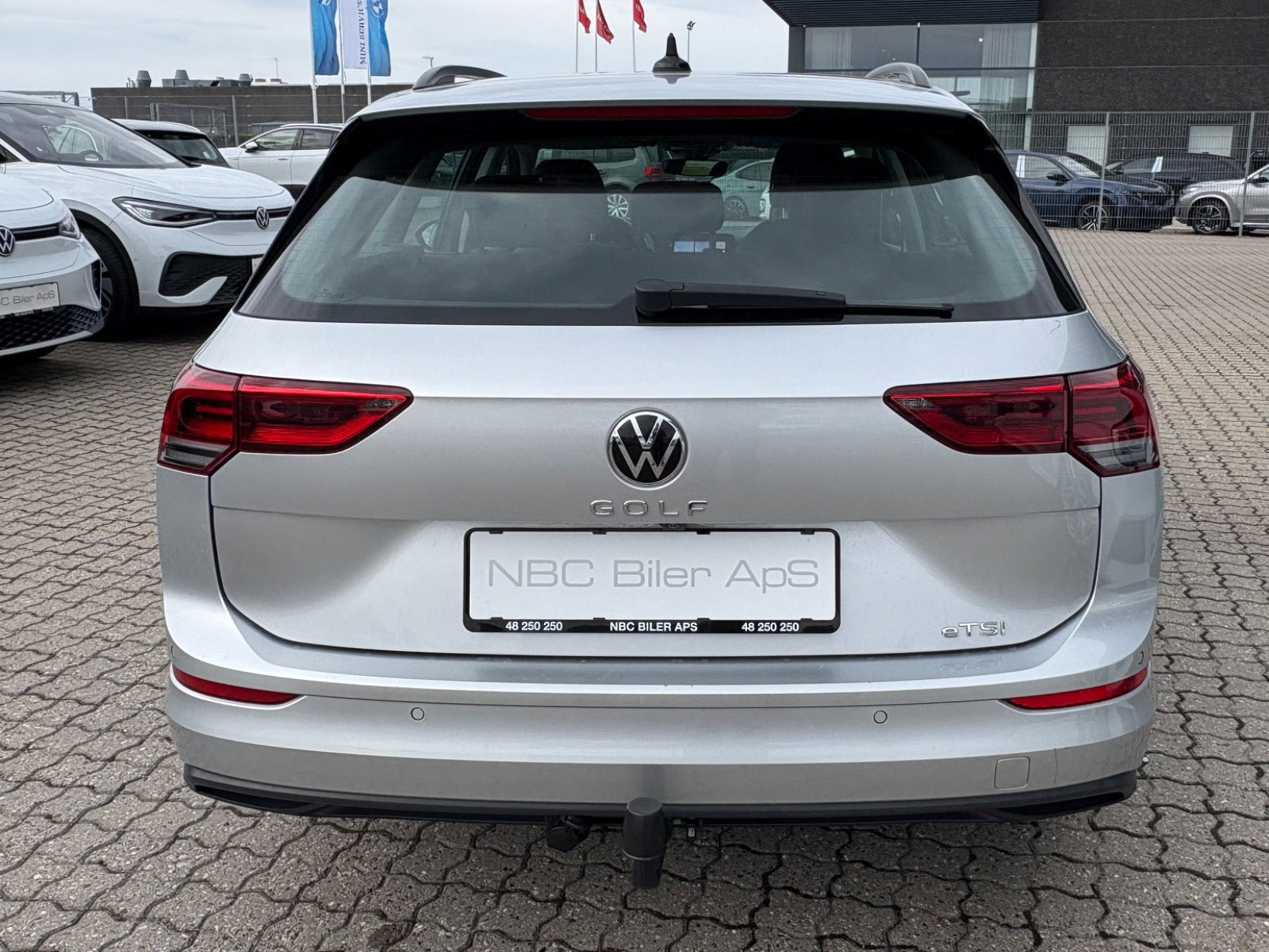 Sølv VW Golf VIII fra 2022