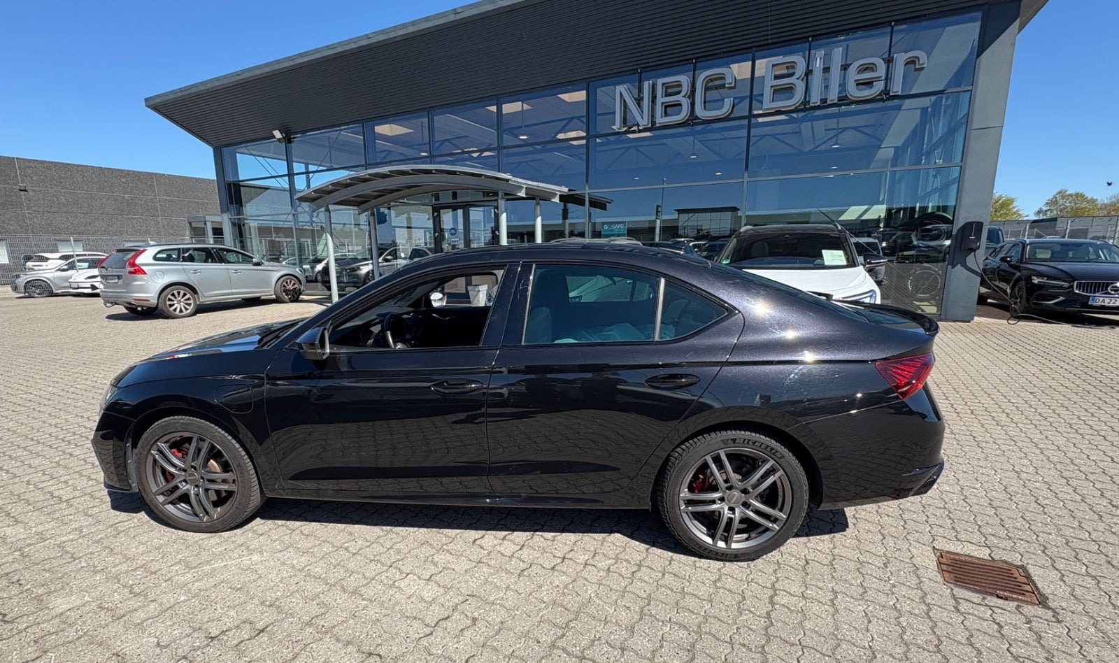Sort Skoda Octavia fra 2022