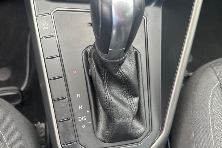Hvid VW Polo fra 2019