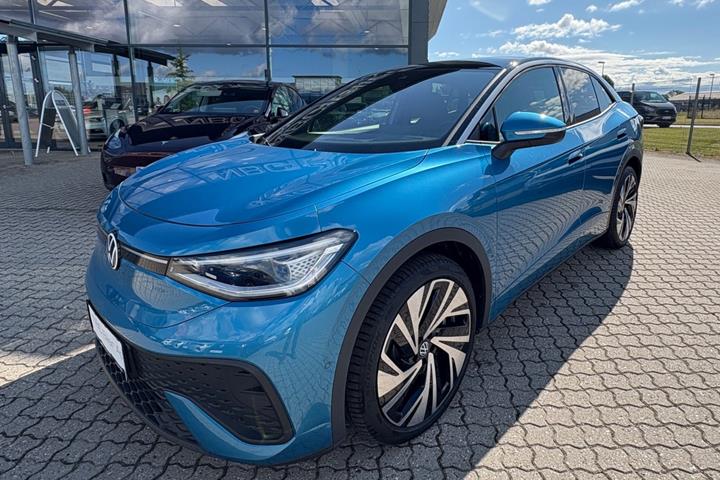 Blå VW ID.5 fra 2025