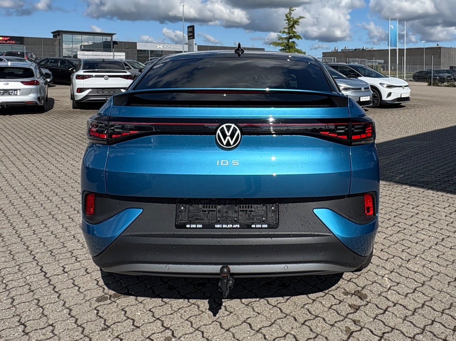 Blå VW ID.5 fra 2025