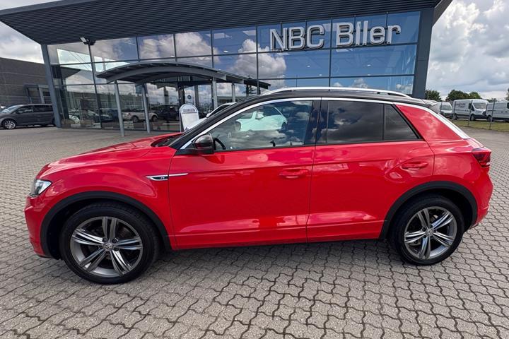 Rød VW T-Roc fra 2018