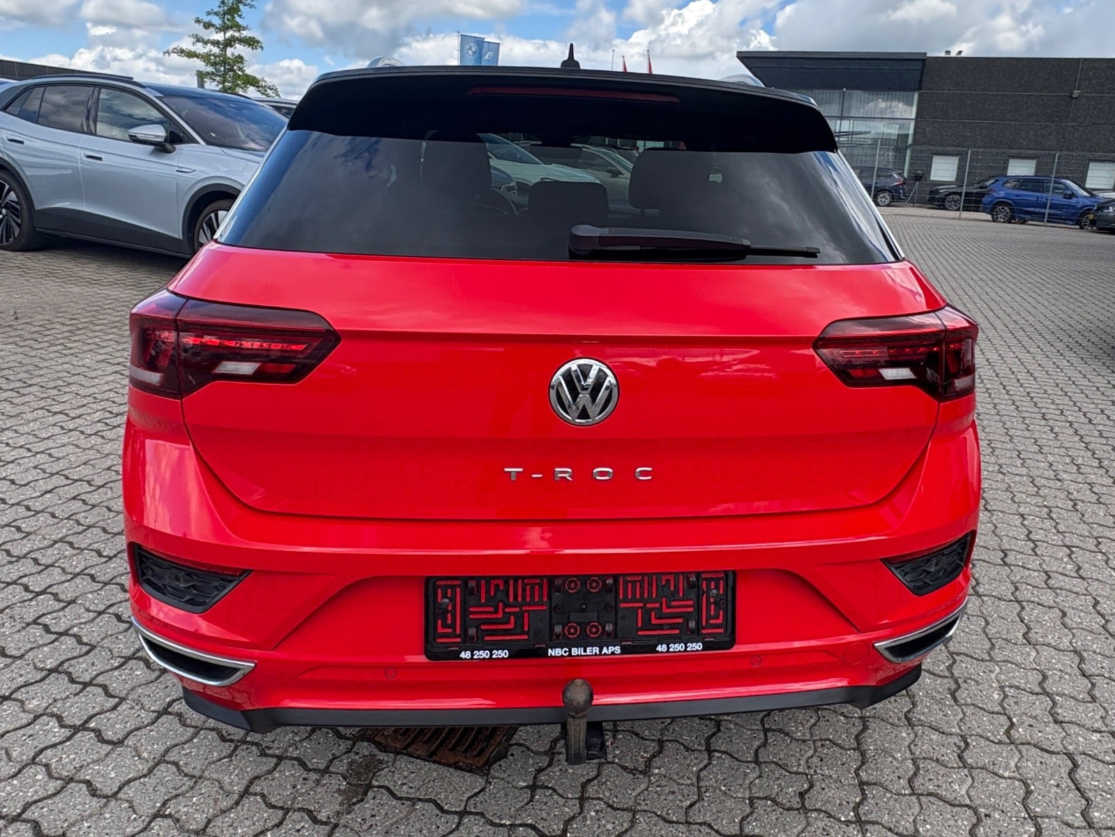 Rød VW T-Roc fra 2018