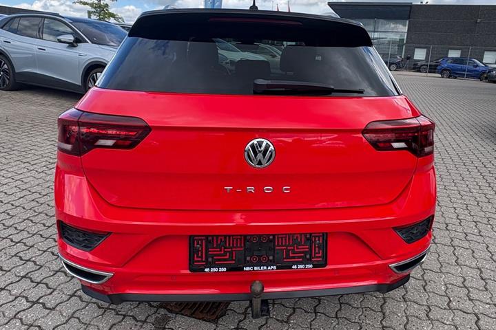 Rød VW T-Roc fra 2018