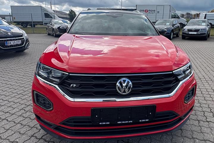 Rød VW T-Roc fra 2018