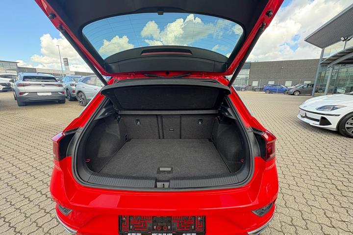 Rød VW T-Roc fra 2018
