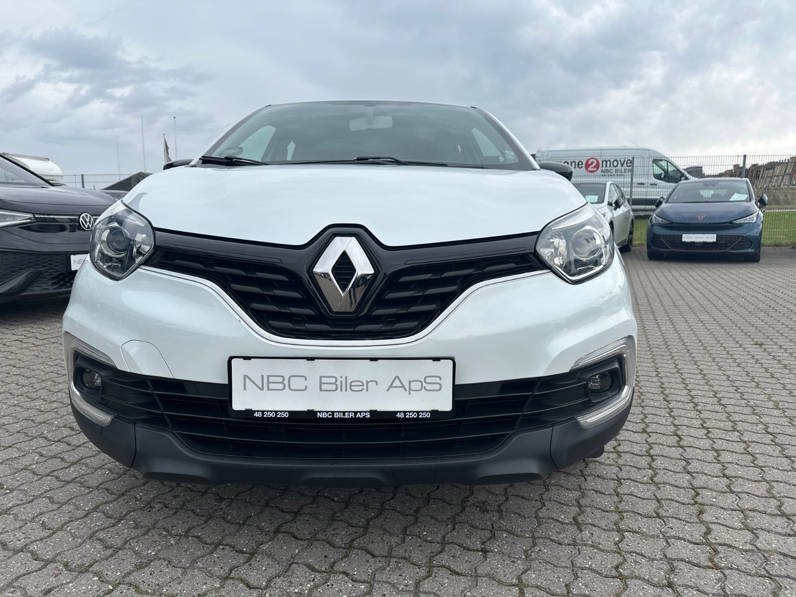 Hvid Renault Captur fra 2018