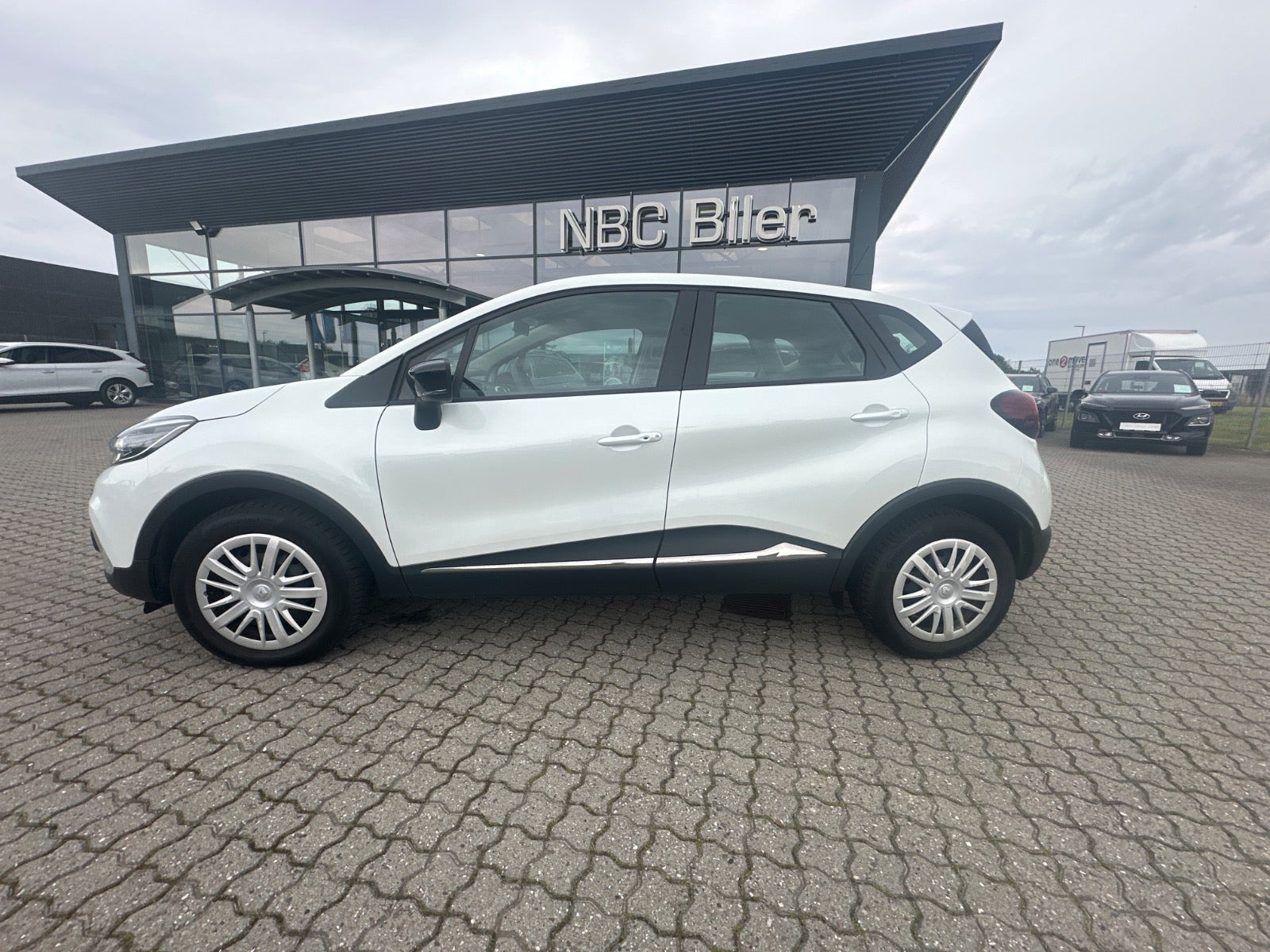 Hvid Renault Captur fra 2018