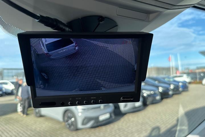 Hvid VW Crafter 35 fra 2020