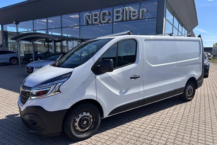 Hvid Renault Trafic T29 fra 2019