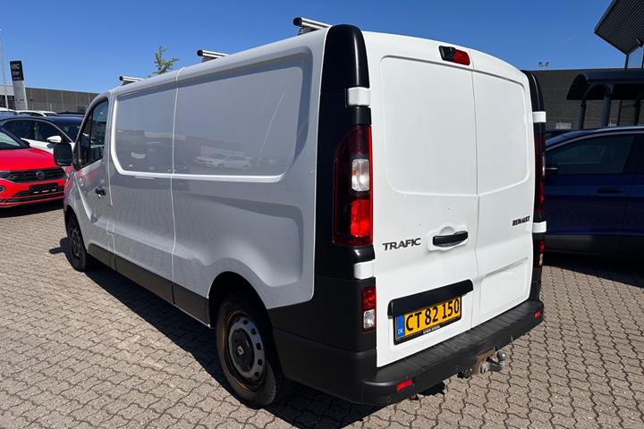 Hvid Renault Trafic T29 fra 2019