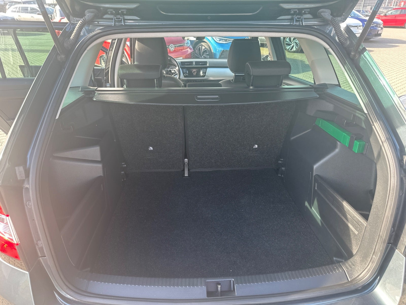 Grå Skoda Fabia fra 2022