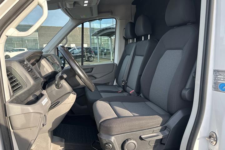 Hvid VW Crafter 35 fra 2021