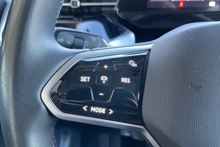 Sølv VW ID.Buzz fra 2024
