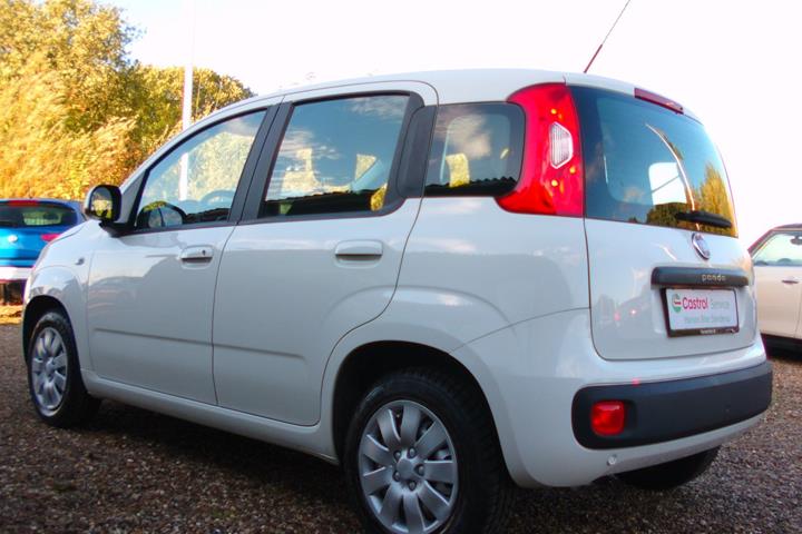 Hvid Fiat Panda fra 2019